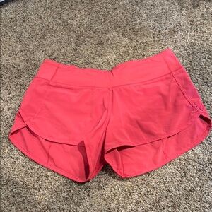 Lululemon hot pink speed up shorts size 4 like new